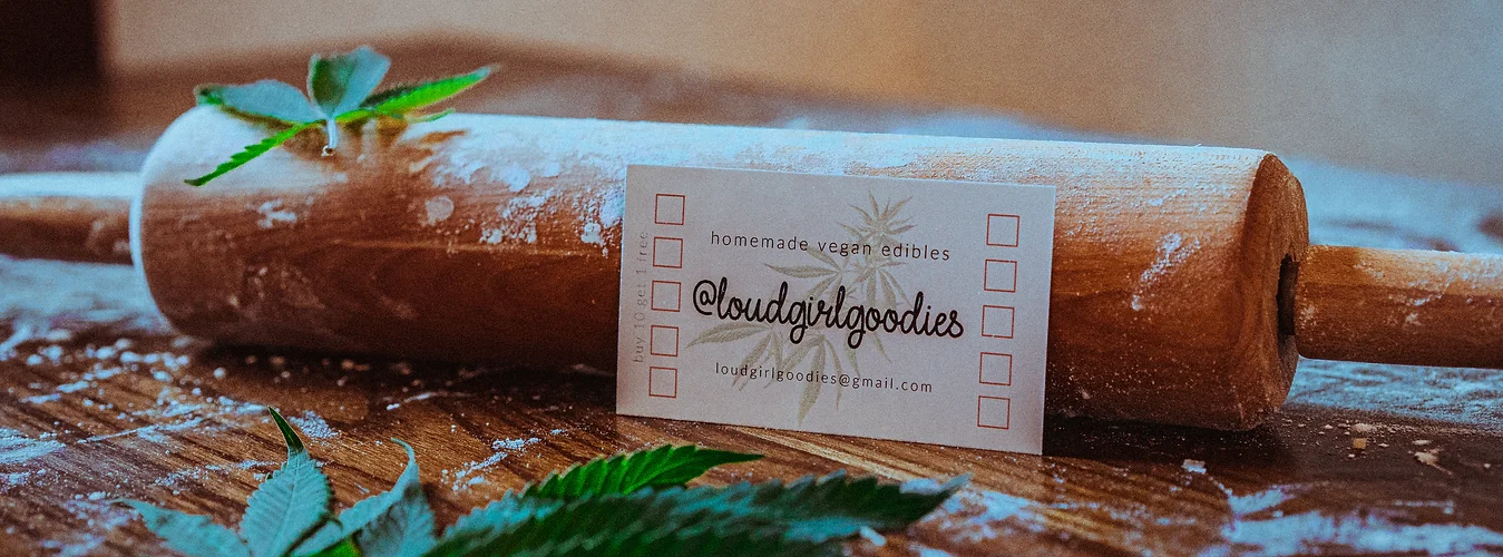@loudgirlgoodies logo